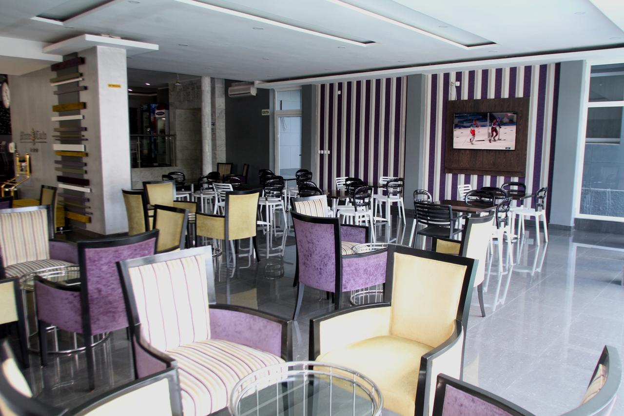 Hotel Monte Carlo Мапуто Екстериор снимка