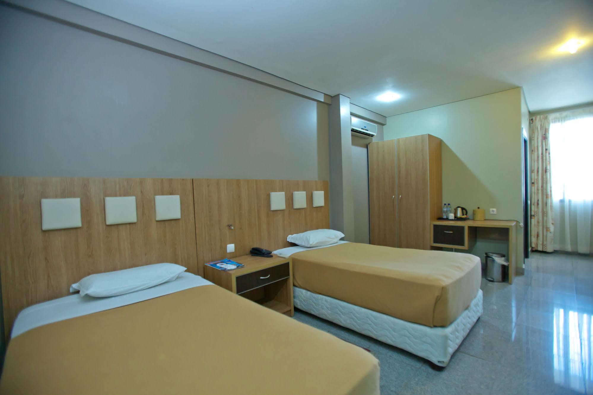 Hotel Monte Carlo Мапуто Екстериор снимка